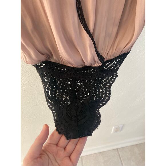 Free People Intimately Free Silky Nude Black Lace Surplice Bodysuit Cami S - Picture 6 of 12